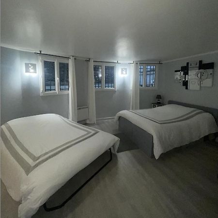 Beau studio meublé 2min du Moulin Rouge Paris Extérieur photo